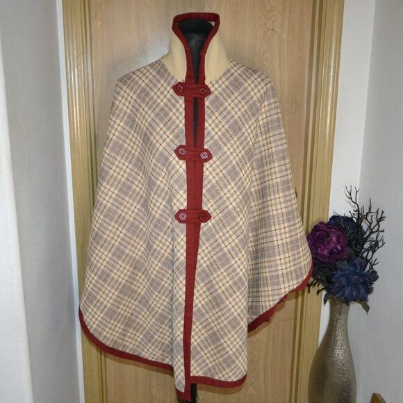 Butte Knit Red Beige Tan Plaid Casual Cozy Cottage Core Prairie Winter Poncho - Picture 2 of 12